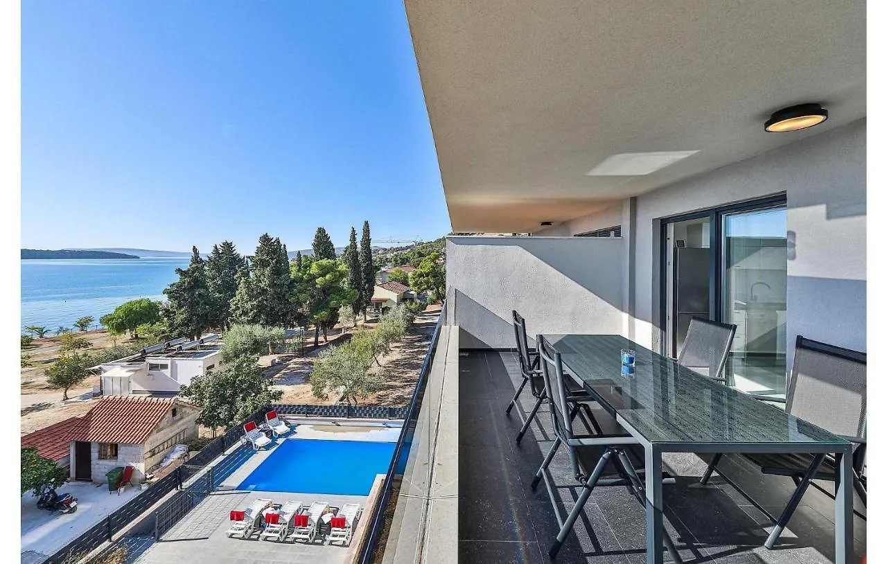 2 Bedroom Beautiful Apartment In Seget Donji Trogir